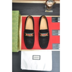 Gucci Leather Shoes